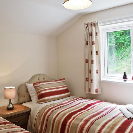 Thornhill Villa Whitchurch  Екстериор снимка