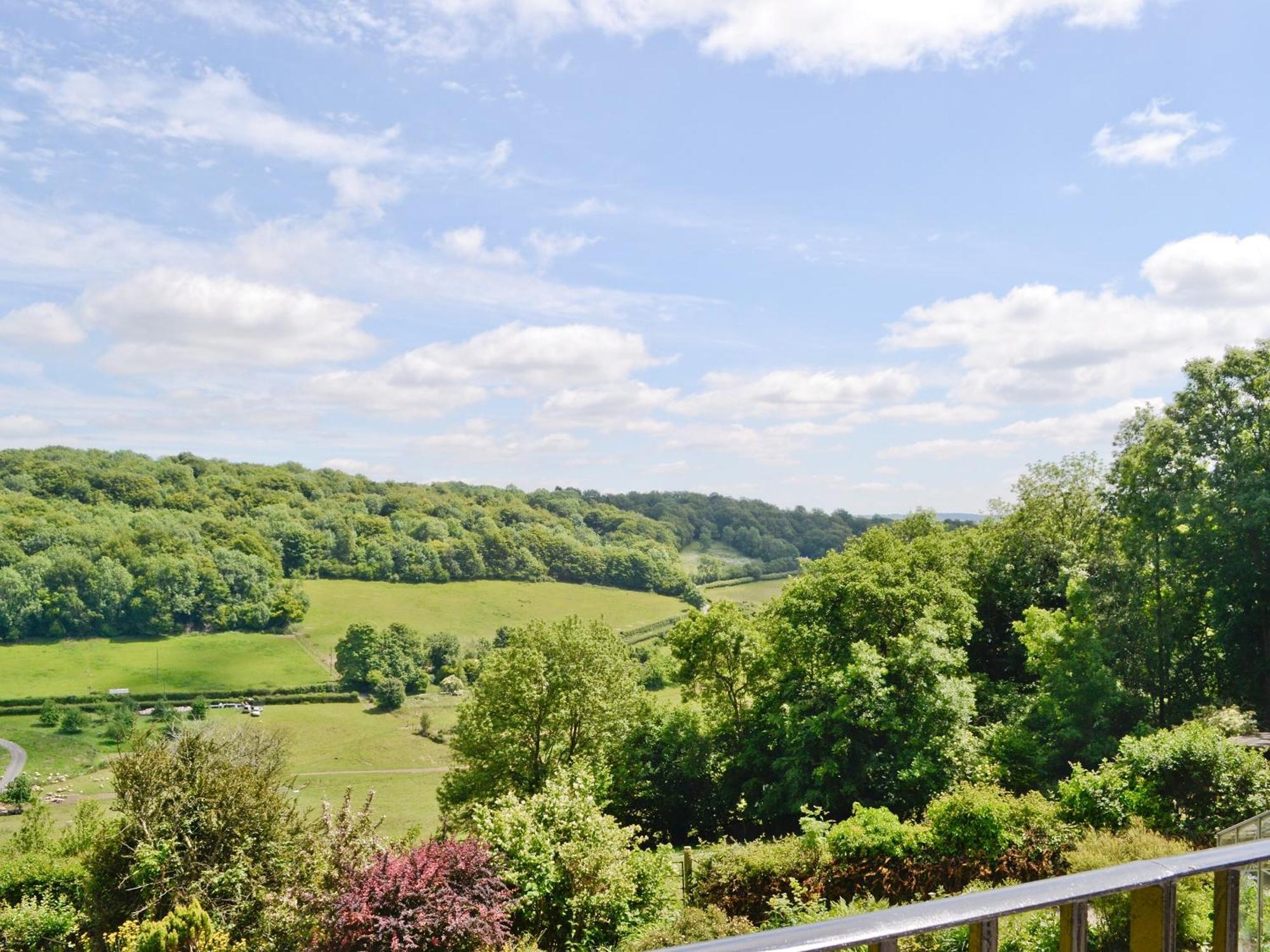 Thornhill Villa Whitchurch  Екстериор снимка